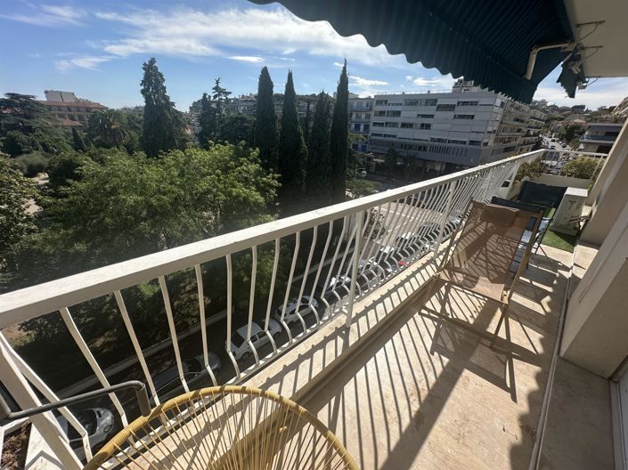 Image No.1-3 Bed Apartment for sale