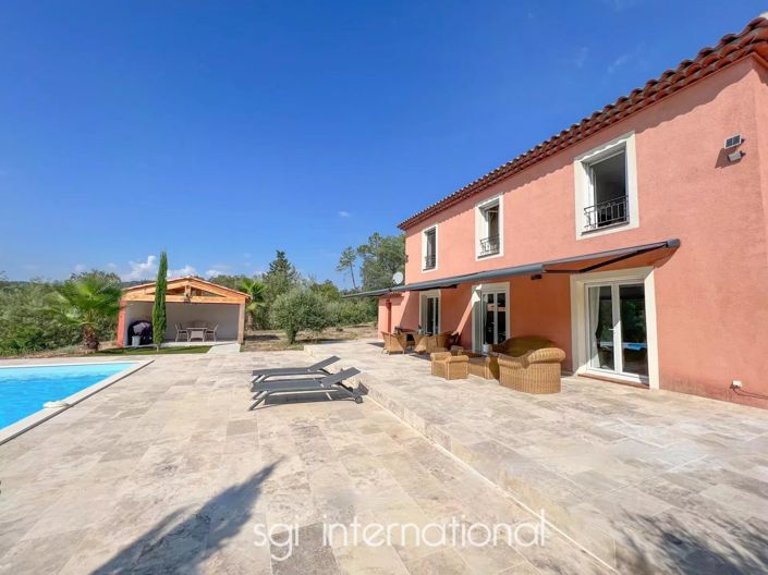 Image No.1-5 Bed House for sale