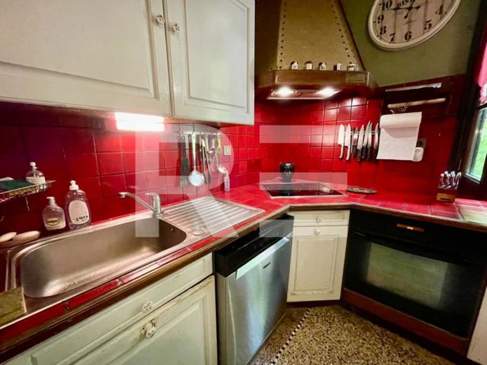 Image No.7-4 Bed House for sale