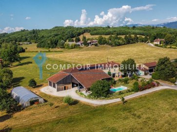 1 - Saint-Vérand, Maison