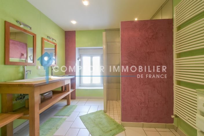 Image No.11-Maison de 4 chambres à vendre à Saint-Vérand