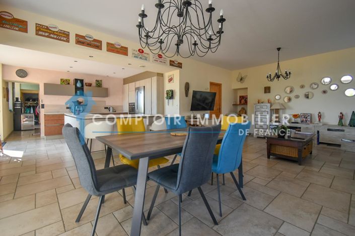 Image No.7-Maison de 4 chambres à vendre à Saint-Vérand