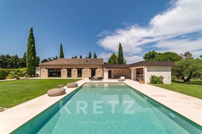 1 - Rognonas, House