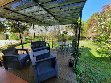 1 - Castillon-la-Bataille, House