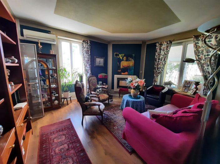 Image No.3-3 Bed House for sale