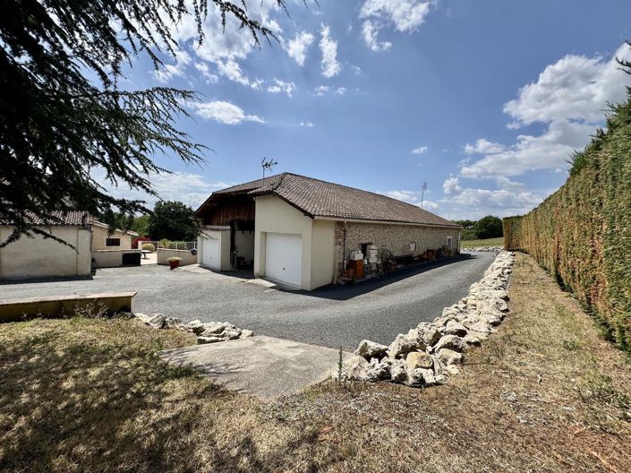 Image No.7-Maison de 9 chambres à vendre à Villeneuve-sur-Lot