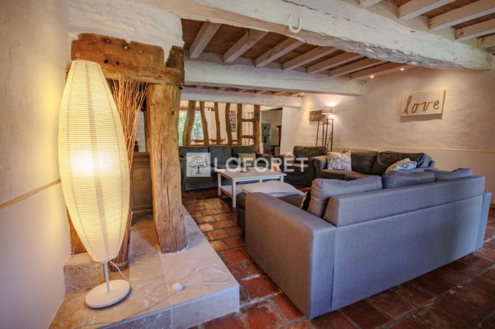 Image No.9-4 Bed Property for sale