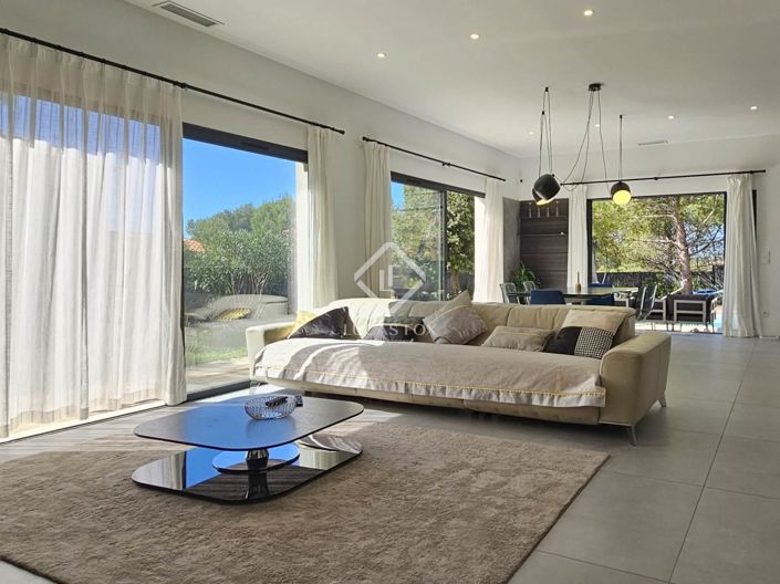 Image No.2-Maison de 5 chambres à vendre à Castelnau-le-Lez