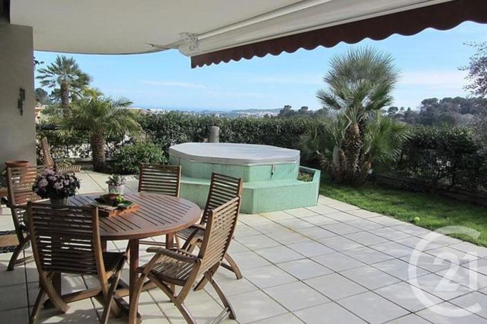 Image No.2-3 Bed Apartment for sale