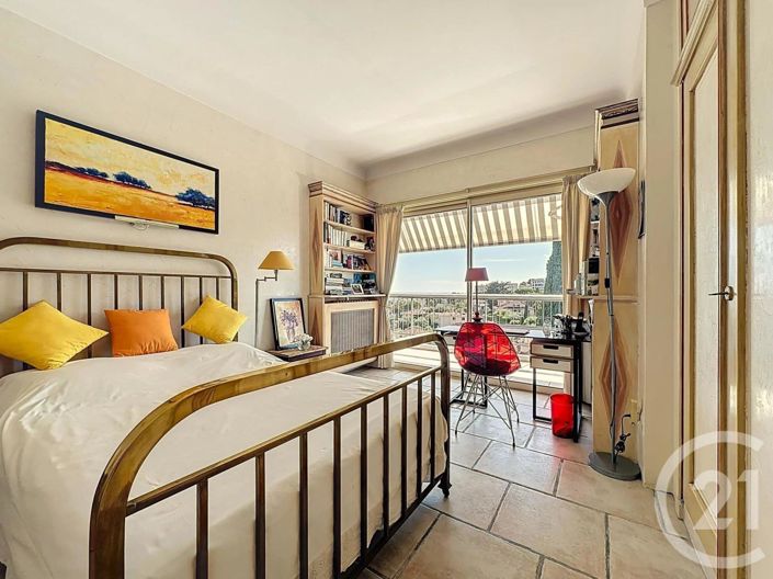 Image No.10-Appartement de 3 chambres à vendre à Le Cannet