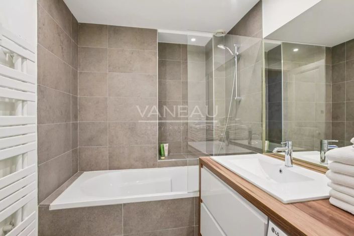 Image No.11-Appartement de 3 chambres à vendre à Paris