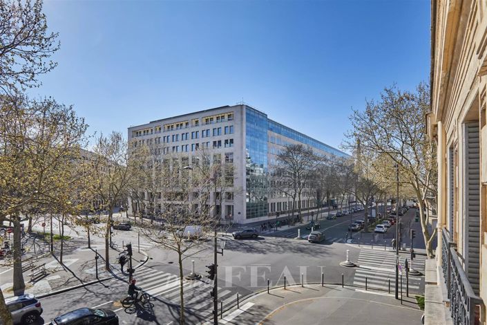 Image No.16-3 Bed Apartment for sale