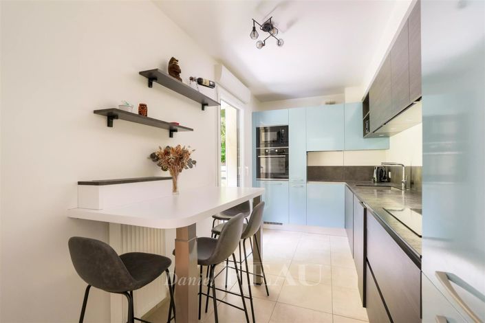 Image No.11-4 Bed Apartment for sale