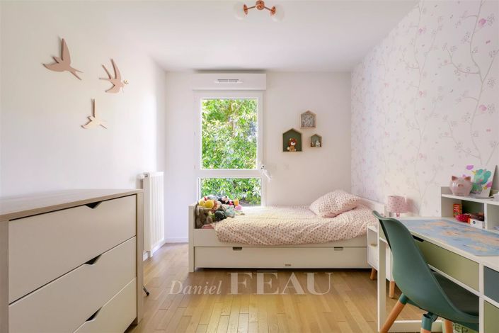 Image No.20-4 Bed Apartment for sale