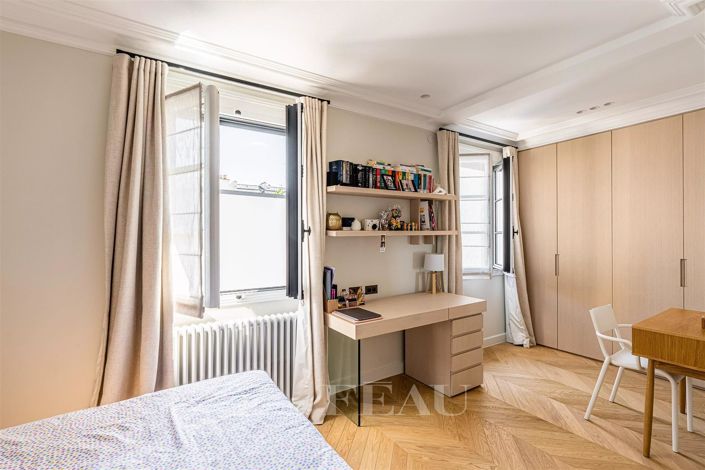 Image No.14-4 Bed House for sale