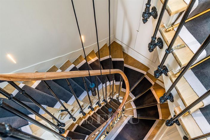 Image No.17-4 Bed House for sale