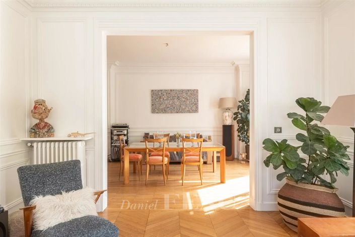 Image No.9-4 Bed Apartment for sale