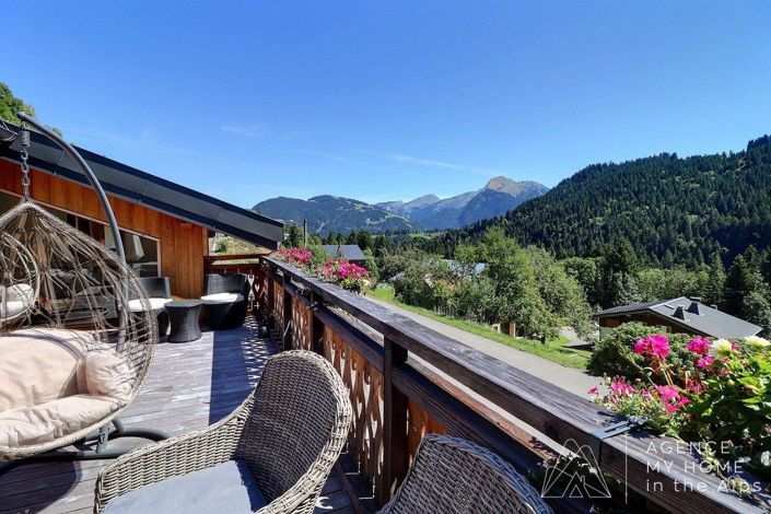 Image No.13-7 Bed Property for sale