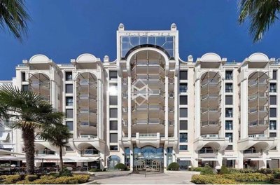 4 Bed Apartment for sale