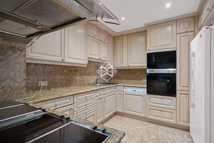 Image No.17-Apartment for sale