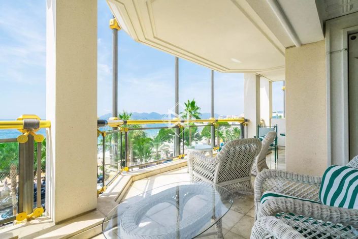 Image No.6-Apartment for sale