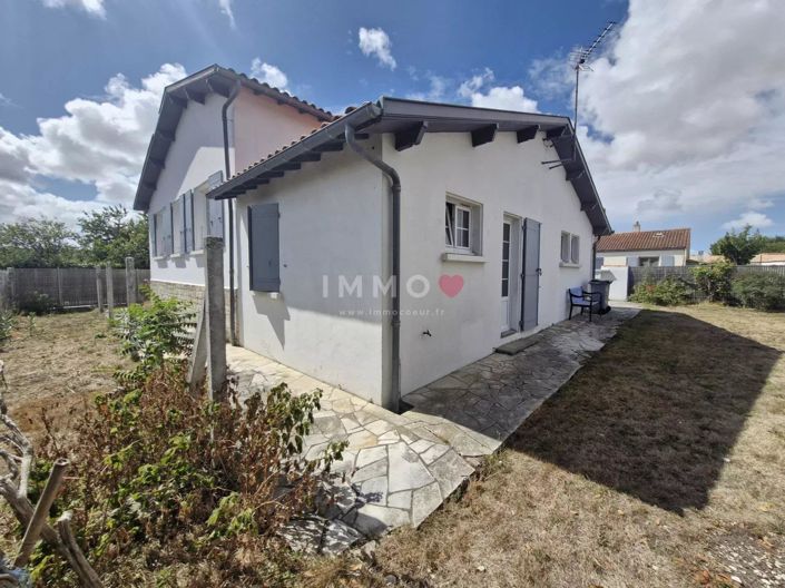 Image No.4-2 Bed House for sale