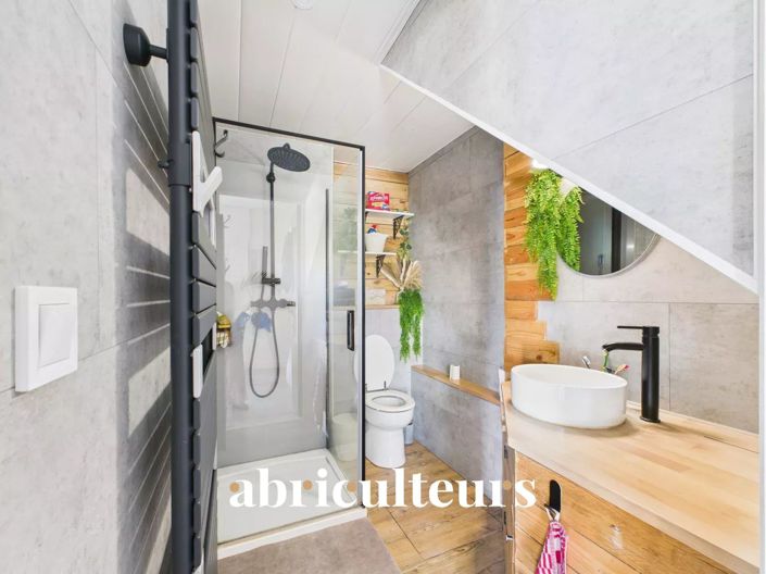 Image No.12-4 Bed House for sale