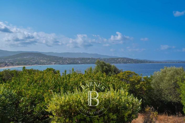 Image No.2-5 Bed House for sale