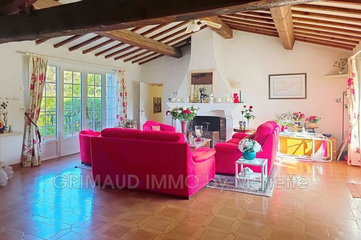 Image No.2-3 Bed House for sale