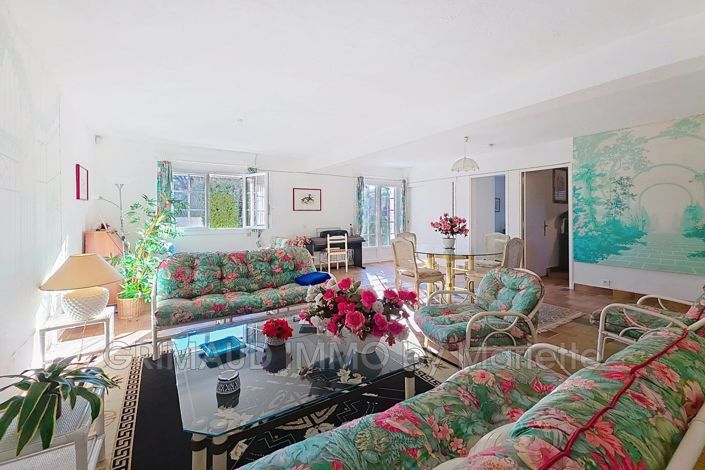 Image No.5-3 Bed House for sale