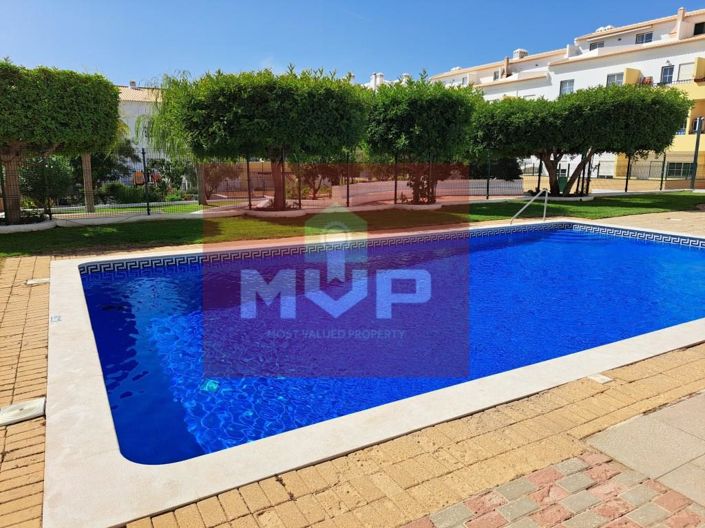 Image No.23-3 Bed Apartment for sale