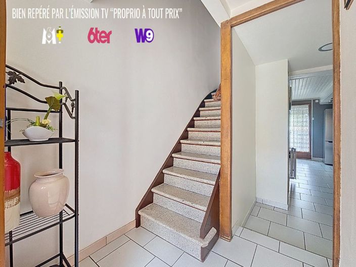 Image No.2-4 Bed House for sale