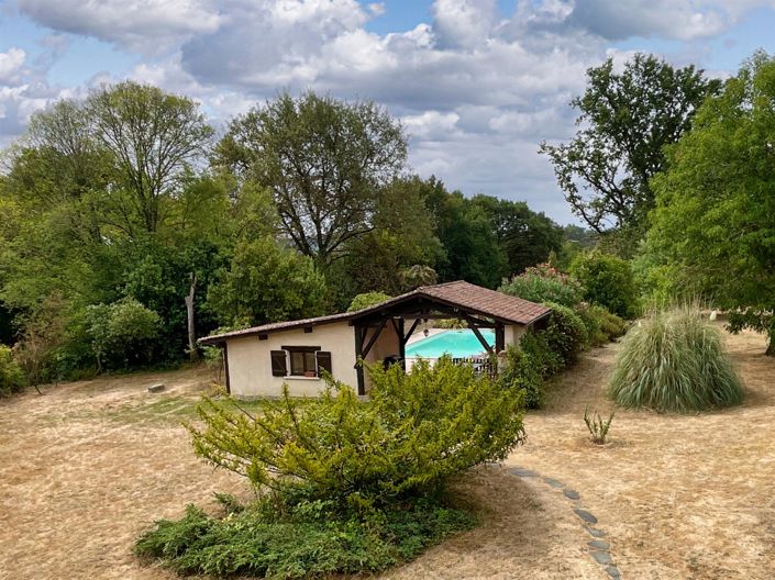 Image No.22-4 Bed House for sale