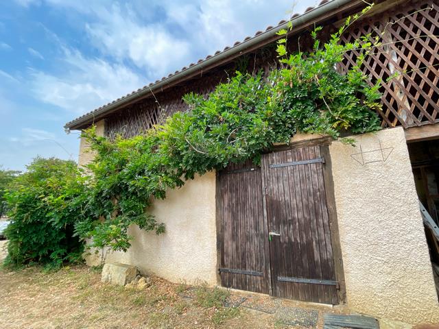 Image No.25-4 Bed House for sale