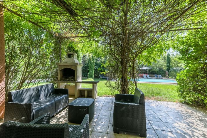 Image No.4-5 Bed House for sale