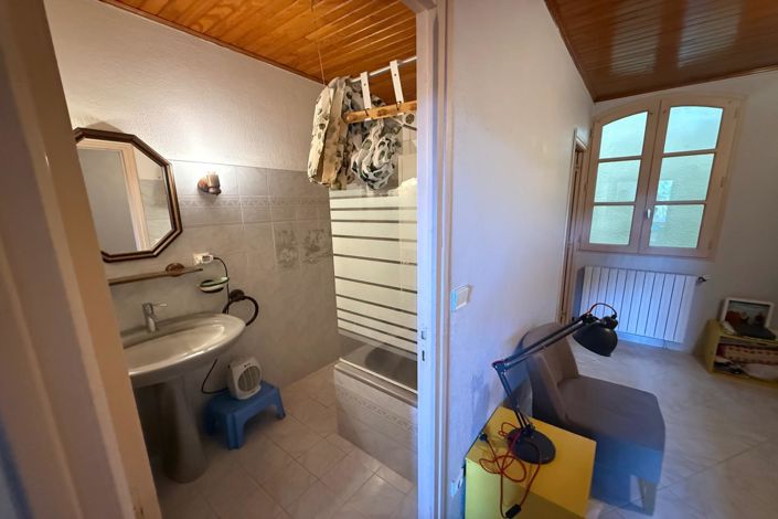 Image No.7-3 Bed House for sale