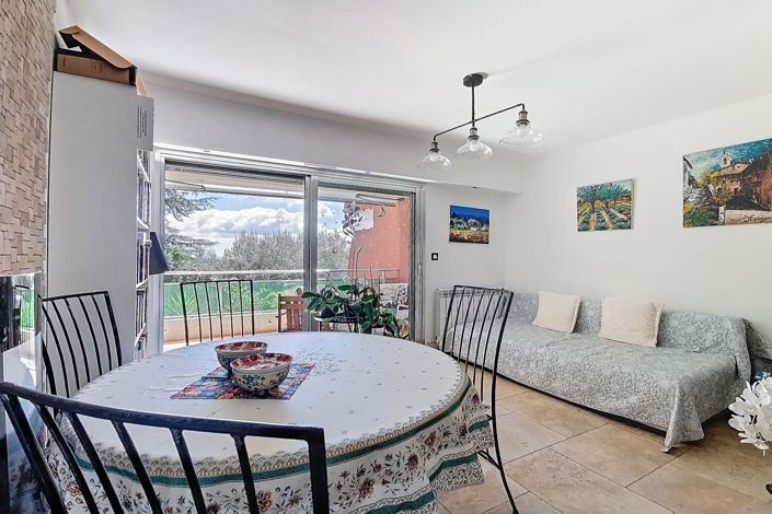 Image No.17-2 Bed Apartment for sale