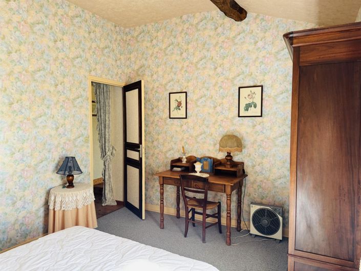 Image No.14-4 Bed House for sale