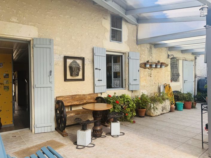 Image No.19-4 Bed House for sale