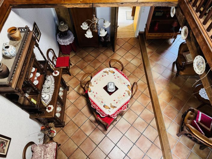 Image No.28-4 Bed House for sale