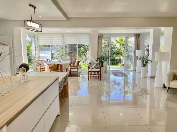 Image No.3-Maison de 8 chambres à vendre à Montpellier