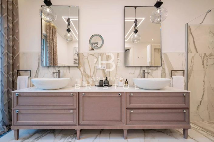 Image No.15-4 Bed House for sale