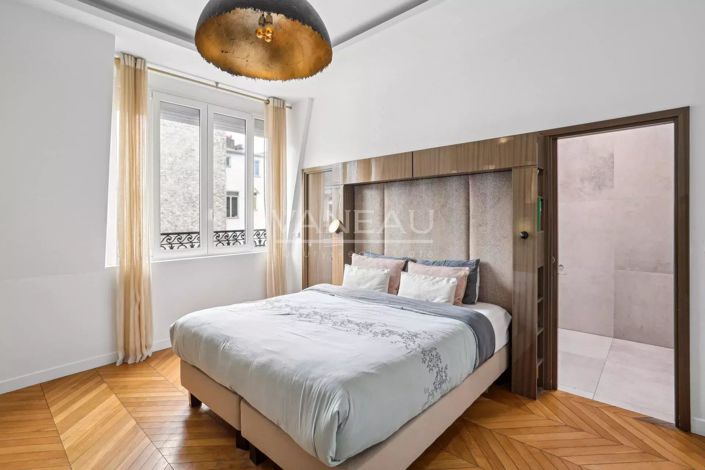 Image No.13-5 Bed Apartment for sale