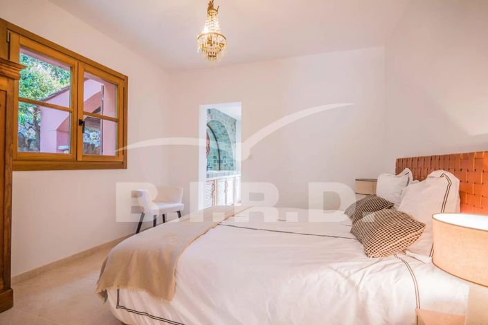 Image No.16-House for sale