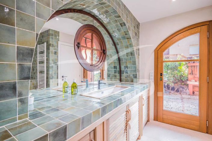 Image No.18-House for sale