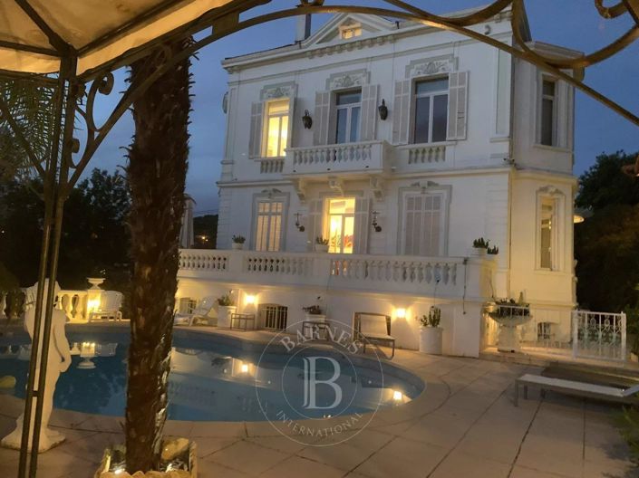 Image No.18-7 Bed House for sale