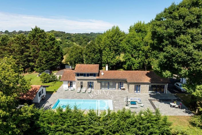 Image No.4-House for sale