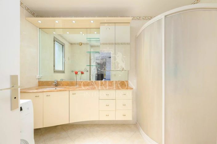 Image No.12-3 Bed Apartment for sale