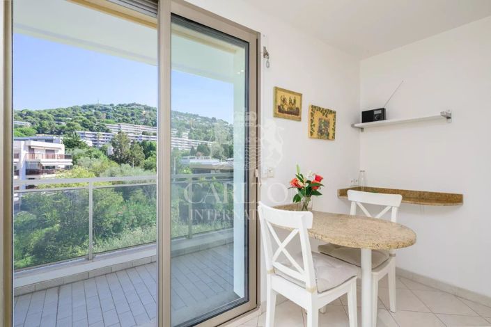 Image No.16-3 Bed Apartment for sale