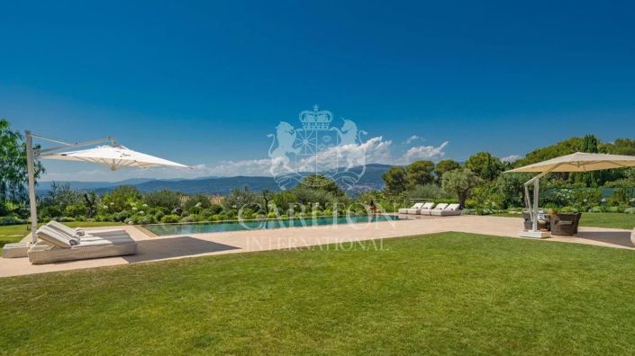 Image No.4-6 Bed House for sale